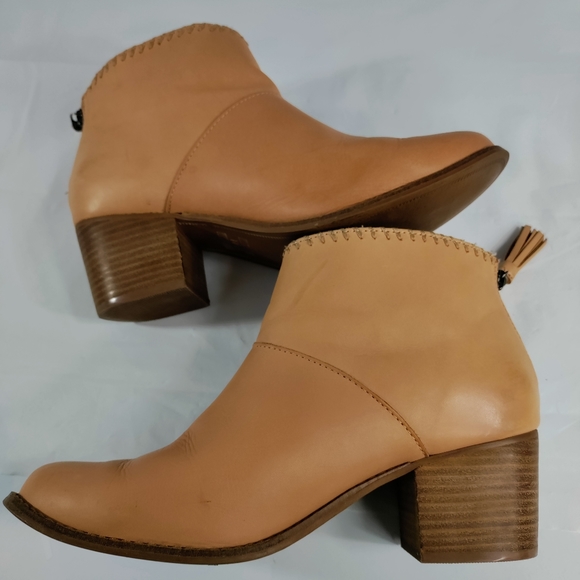 Toms Tassel Back Zip Soft Leather Stacked Heel Ankle Boot Tan Women's Size 10 - Picture 15 of 16